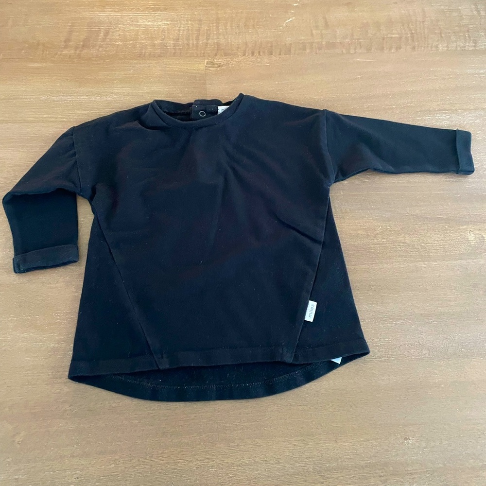 🎀  5 for $30 Miles Baby Black Tunic Top 9M